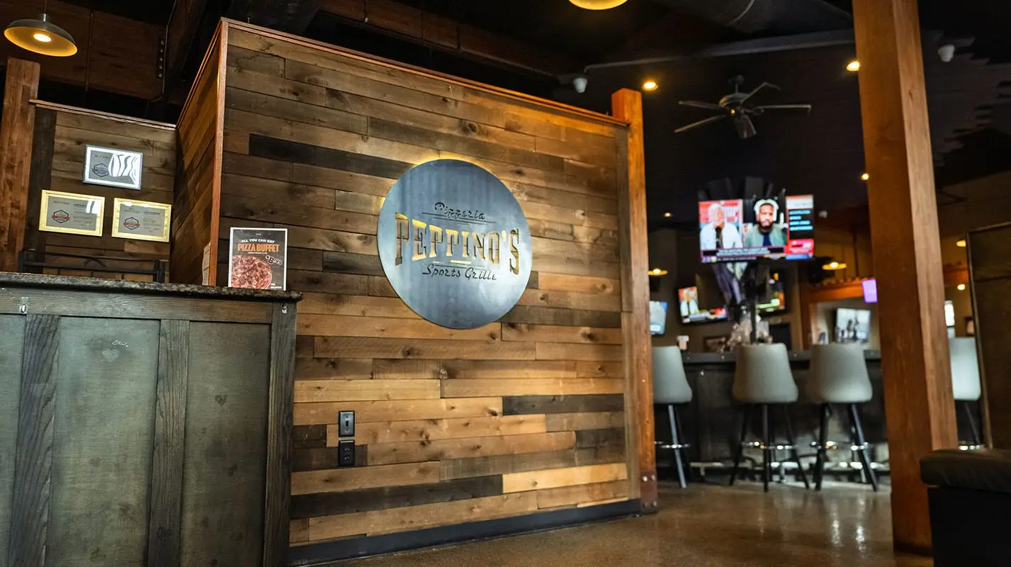 Peppinos Pizza In Allendale Mi