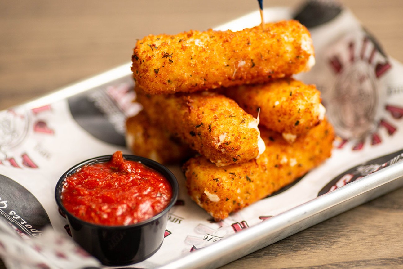 Top Pizzeria And Sports Grille