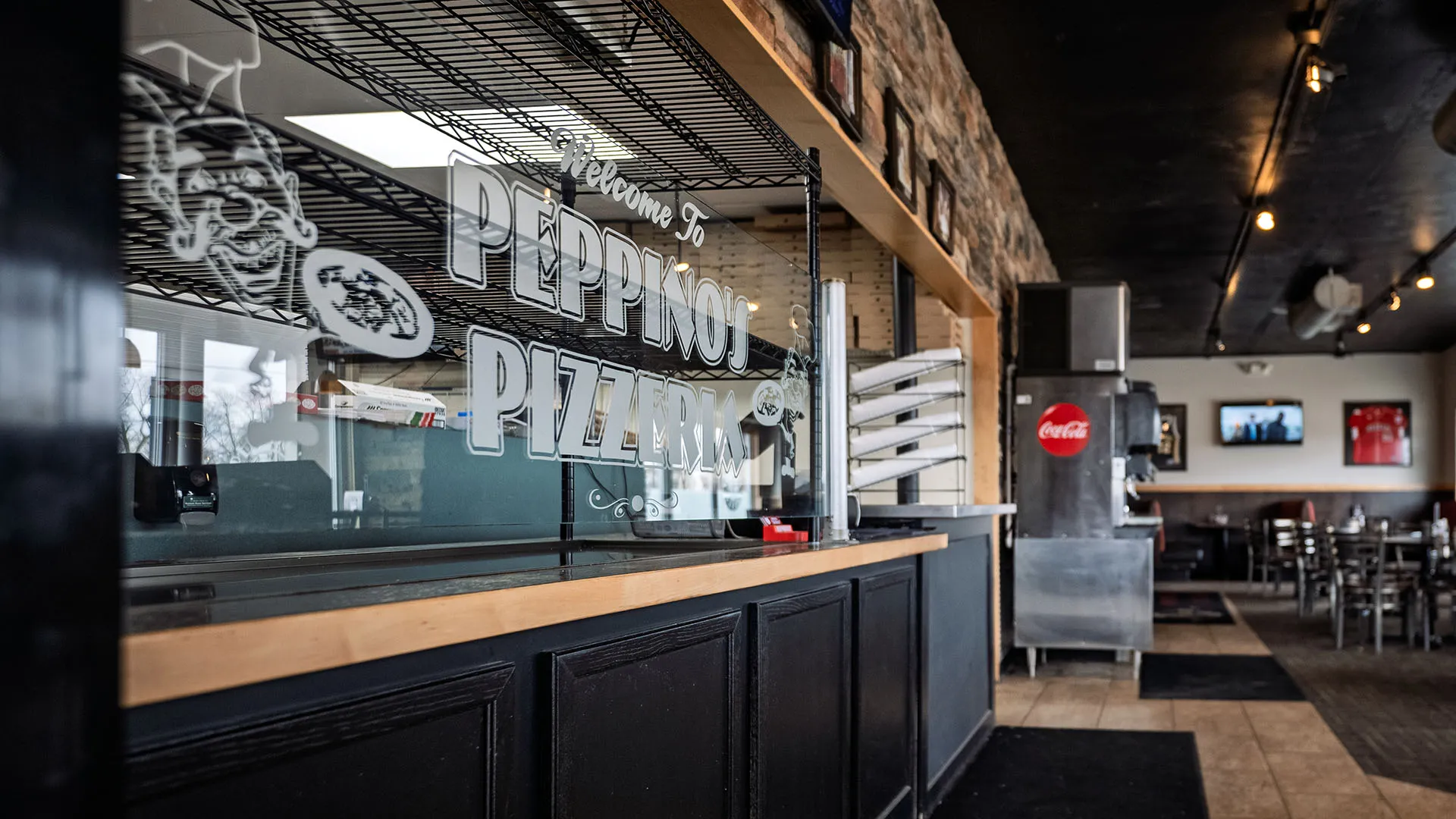 Peppinos Pizza Standale