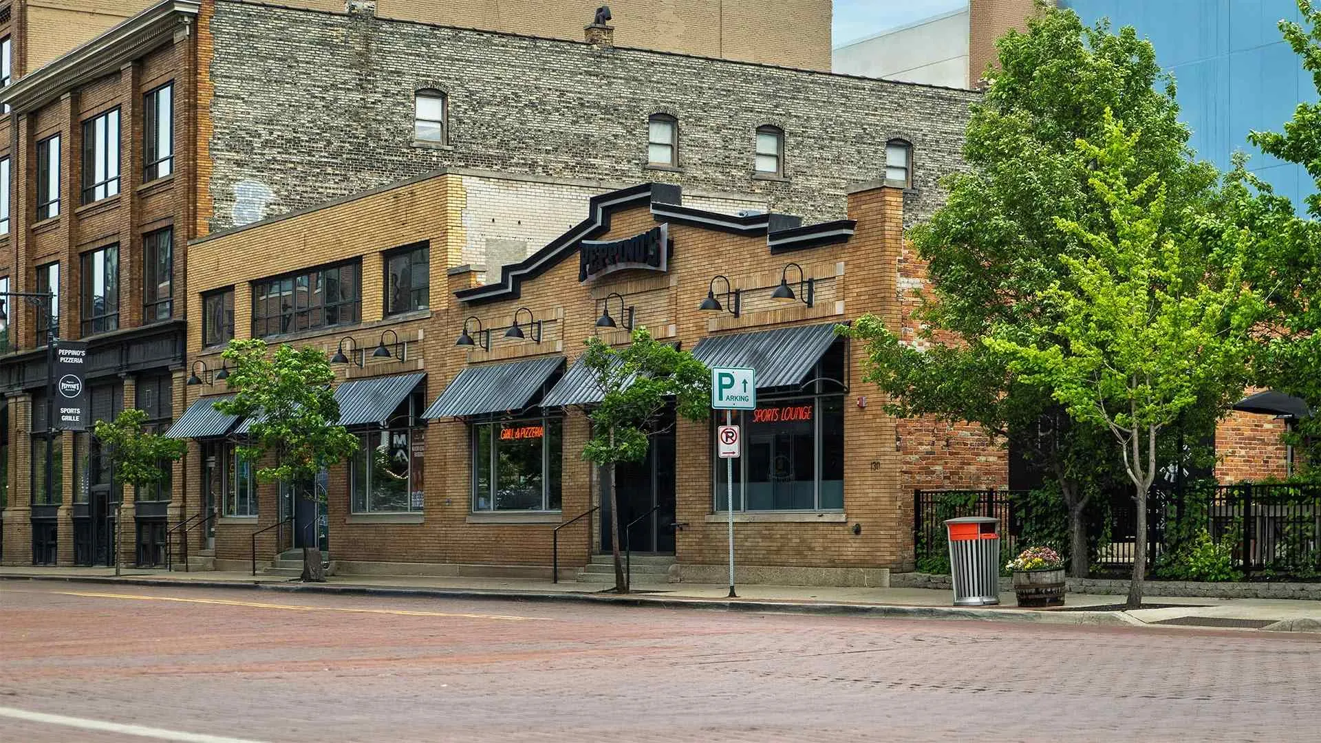 Peppinos Downtown Grand Rapids Mi